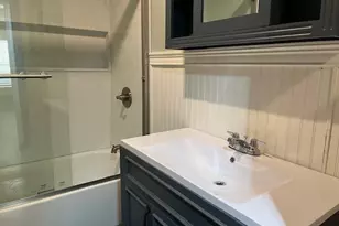 1806 N Ave S, Freeport, TX 77541 - Photo 31