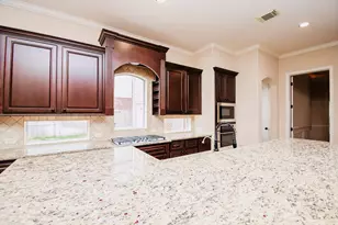 1611 Whitfield St, Sugar Land, TX 77479 - Photo 7