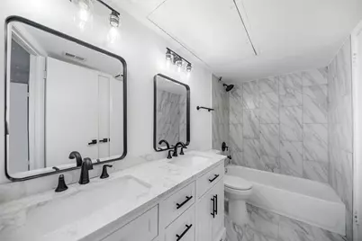 2626 Holly Hall #101, Houston, TX 77054 - Photo 15