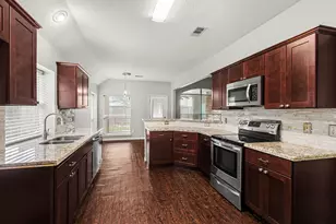 8111 Beaver St, Baytown, TX 77523 - Photo 11