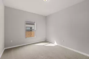 2490 N Heritage Dr, Dayton, TX 77535 - Photo 15