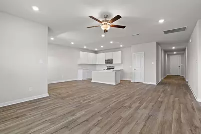 2490 N Heritage Drive, Dayton, TX 77535 - Photo 9