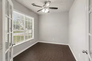 19534 Country Canyon Dr, Spring, TX 77388 - Photo 5