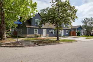 3420 Michigan St, Baytown, TX 77520 - Photo 25