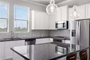 11918 Oakmont Valley Trace, Houston, TX 77051 - Photo 19