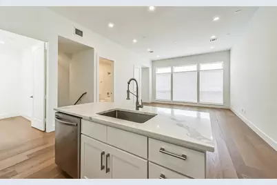 2408 Emancipation Avenue #A, Houston, TX 77004 - Photo 7