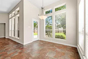 4006 Wolf Springs Ct, Sugar Land, TX 77479 - Photo 7