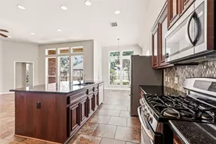 4006 Wolf Springs Ct, Sugar Land, TX 77479 - Photo 11