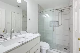 1114 Jasons Bend Dr, Sugar Land, TX 77479 - Photo 15