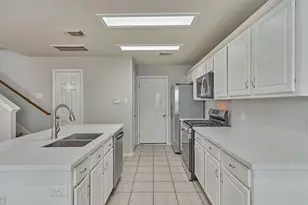 10 Musgrove Pl, The Woodlands, TX 77382 - Photo 11