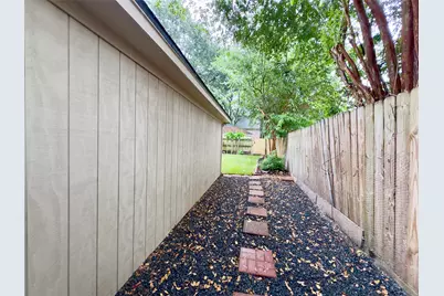 11423 Canyon Trail Drive, Houston, TX 77066 - Photo 31