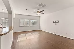 11909 Jelicoe Dr, Houston, TX 77047 - Photo 7