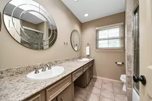 2307 Stephens Grant Dr, Sugar Land, TX 77479 - Photo 21