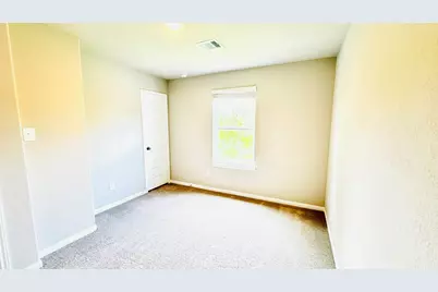 2423 Bluefish Court, Conroe, TX 77384 - Photo 9