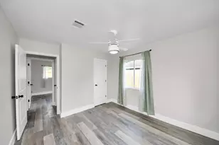 5903 Belneath St, Houston, TX 77033 - Photo 15