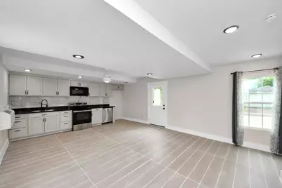 5903 Belneath Street, Houston, TX 77033 - Photo 27