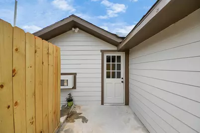 5903 Belneath Street, Houston, TX 77033 - Photo 39