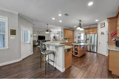 9832 W Shore Drive, Willis, TX 77318 - Photo 13