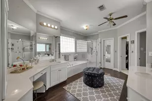 9832 W Shore Dr, Willis, TX 77318 - Photo 17