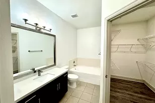 2222 Smith St, Houston, TX 77002 - Photo 9