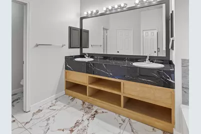 4418 W Thunderwood Circle, Fresno, TX 77545 - Photo 15