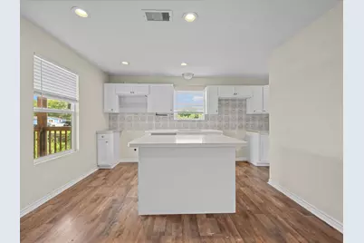6403 O Brien Street, Hitchcock, TX 77563 - Photo 11