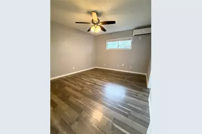 4811 Oakland Street #12, Houston, TX 77023 - Photo 13