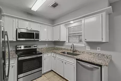 28907 Champion Oaks Drive, Magnolia, TX 77354 - Photo 5