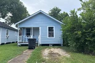 4815 New Orleans St, Houston, TX 77020 - Photo 1
