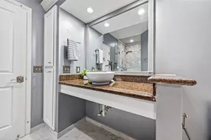 2203 Dorrington St, Houston, TX 77030 - Photo 39