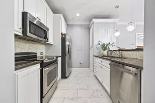 2203 Dorrington St, Houston, TX 77030 - Photo 19