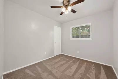 24050 Spring Briar Lane, Spring, TX 77373 - Photo 17