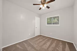 24050 Spring Briar Ln, Spring, TX 77373 - Photo 17