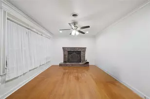 5 Ramey Cir, Houston, TX 77075 - Photo 11