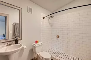 1612 W Alabama St, Houston, TX 77006 - Photo 11