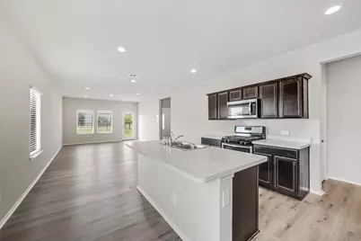 16524 Cascading Pines Ct, Conroe, TX 77302 - Photo 5