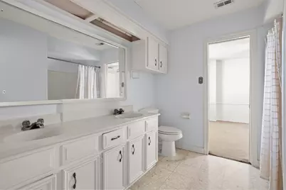 5611 Pebble Springs Drive, Houston, TX 77066 - Photo 31