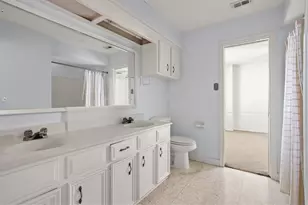 5611 Pebble Springs Dr, Houston, TX 77066 - Photo 31