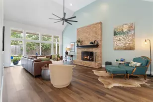 10226 Briar Forest Dr, Houston, TX 77042 - Photo 15