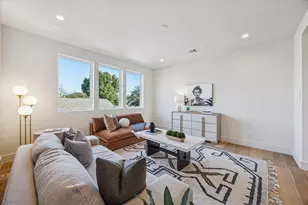 107 E 24th St, Houston, TX 77008 - Photo 23