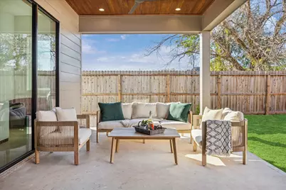 107 E 24th Street, Houston, TX 77008 - Photo 7