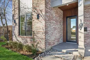 107 E 24th St, Houston, TX 77008 - Photo 33