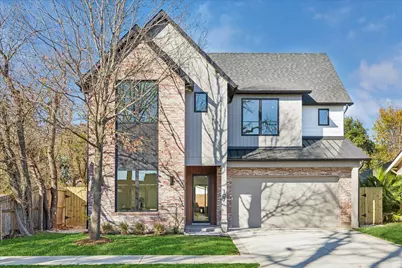 107 E 24th Street, Houston, TX 77008 - Photo 1