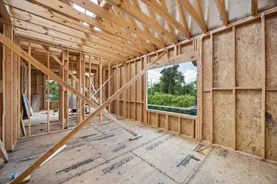 2031 Saxon Drive, Houston, TX 77018 - Photo 21
