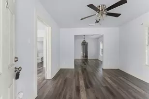 6714 Schuller Rd, Houston, TX 77093 - Photo 5