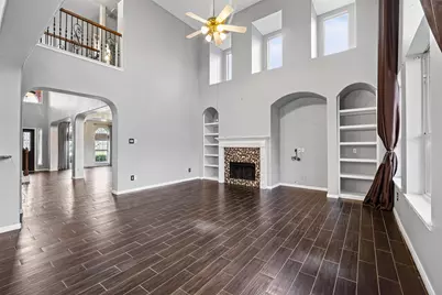 11504 Bay Crossing Drive, Pearland, TX 77584 - Photo 9