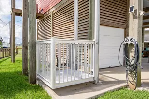 35107 Gulfview, Sargent, TX 77414 - Photo 11