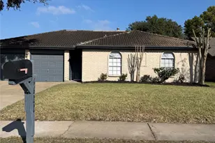 6611 Rockfield Dr, Pasadena, TX 77505 - Photo 1