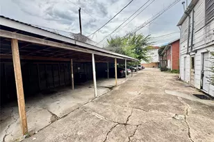 2431 Shakespeare St, Houston, TX 77030 - Photo 17