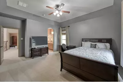 90 Player Oaks Place, The Woodlands, TX 77382 - Photo 33